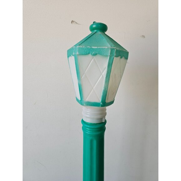 Vintage empire green rare candlestick lamp post blow mold light up Xmas lawn dec - Picture 3 of 10